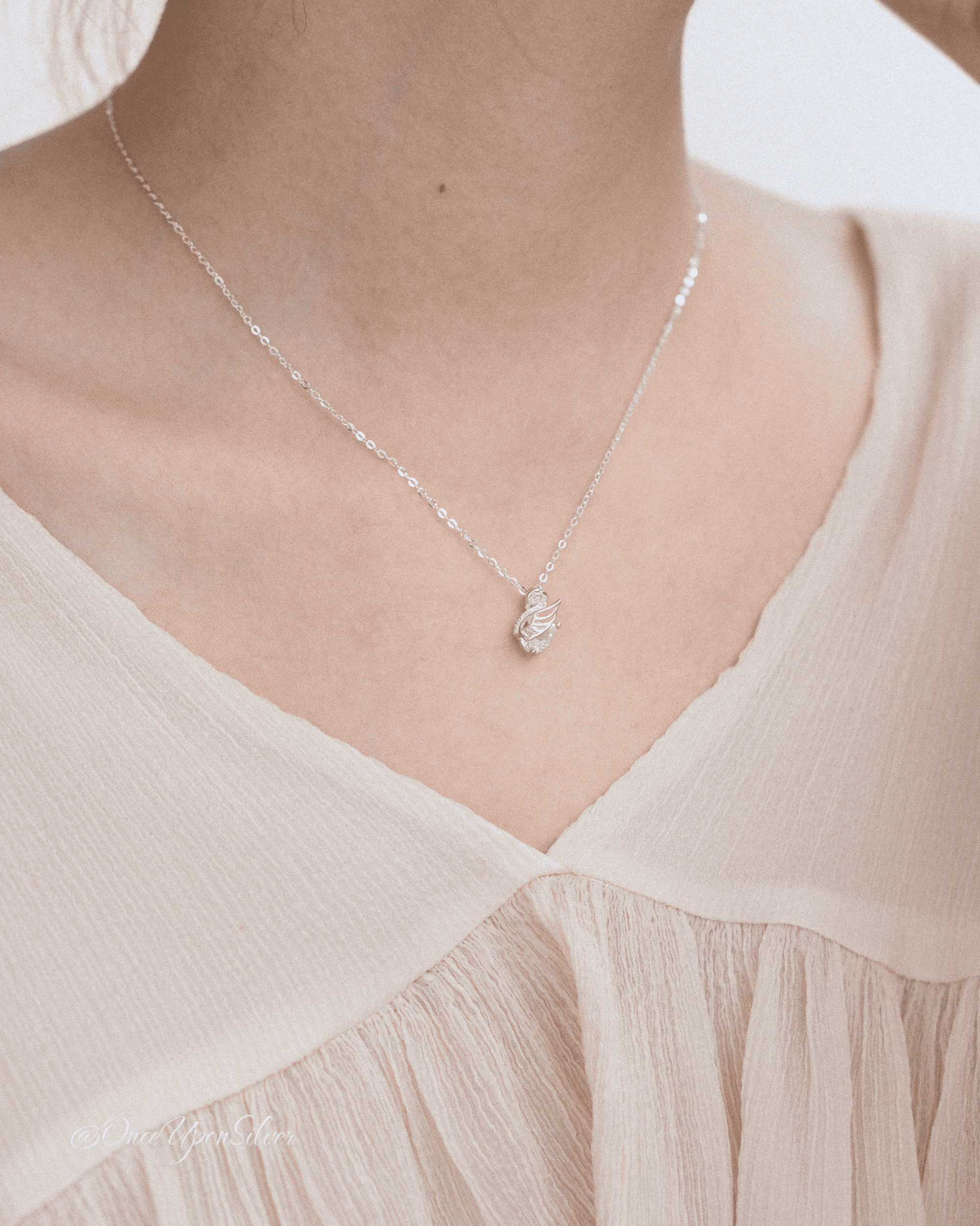 Swan necklace