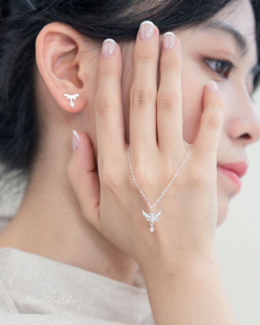 BUTTERFLY NECKLACE