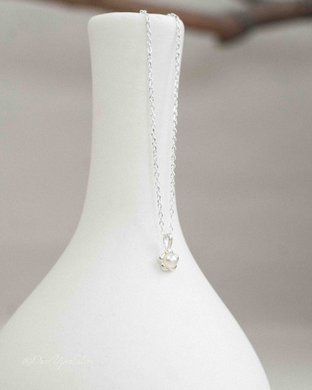 Flower pearl Necklace