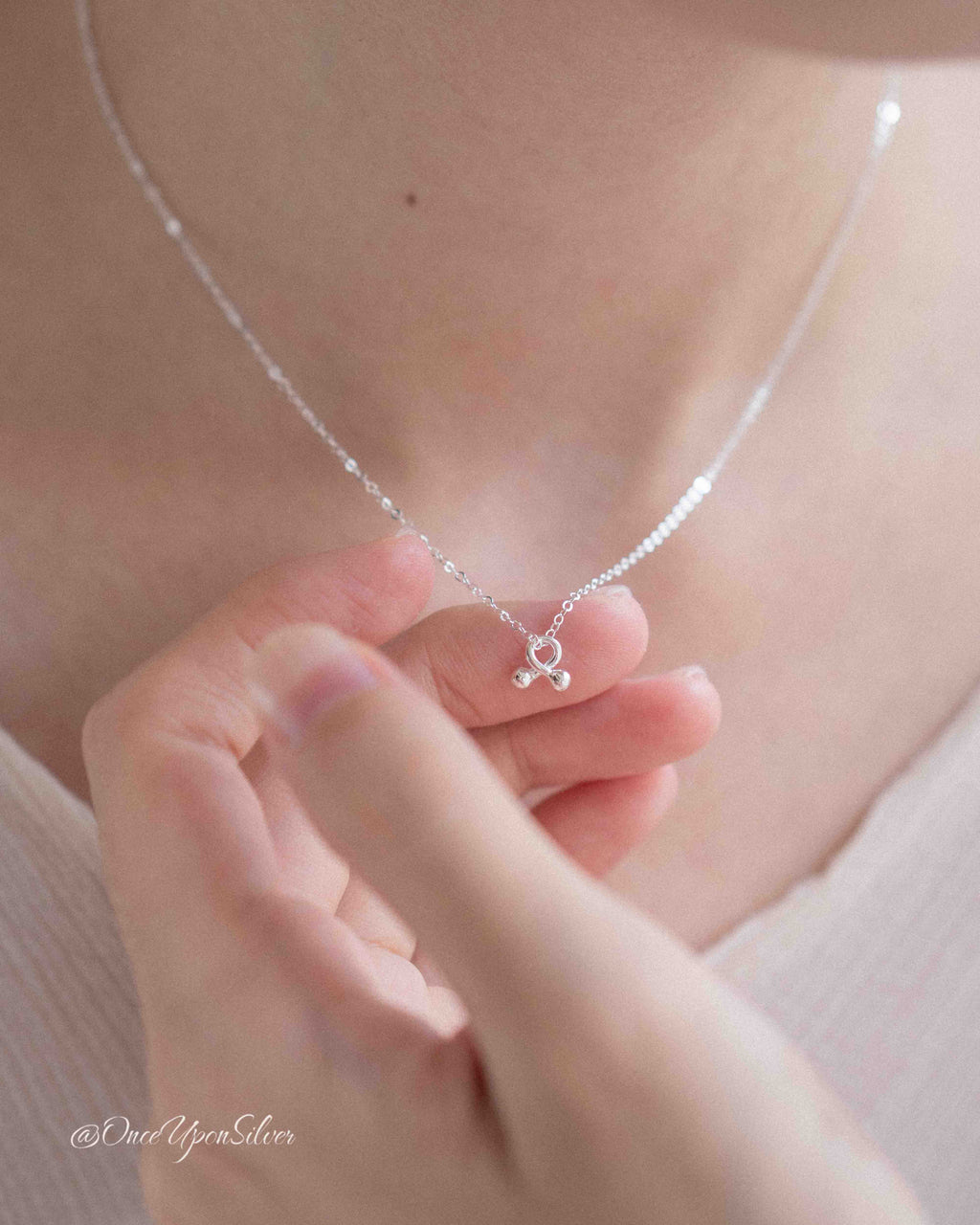 Tiny Knot Necklace