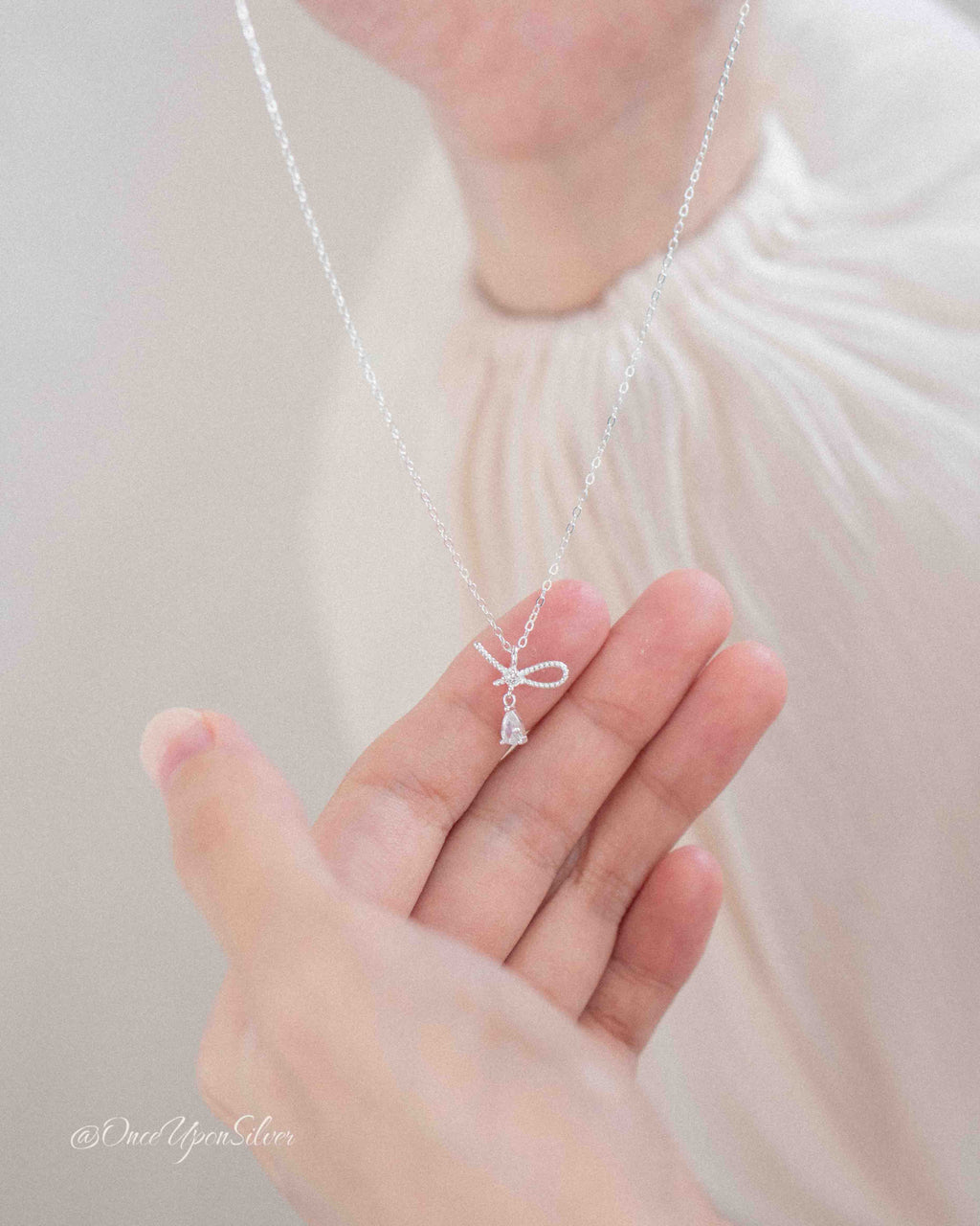 Fairytale Bow Necklace