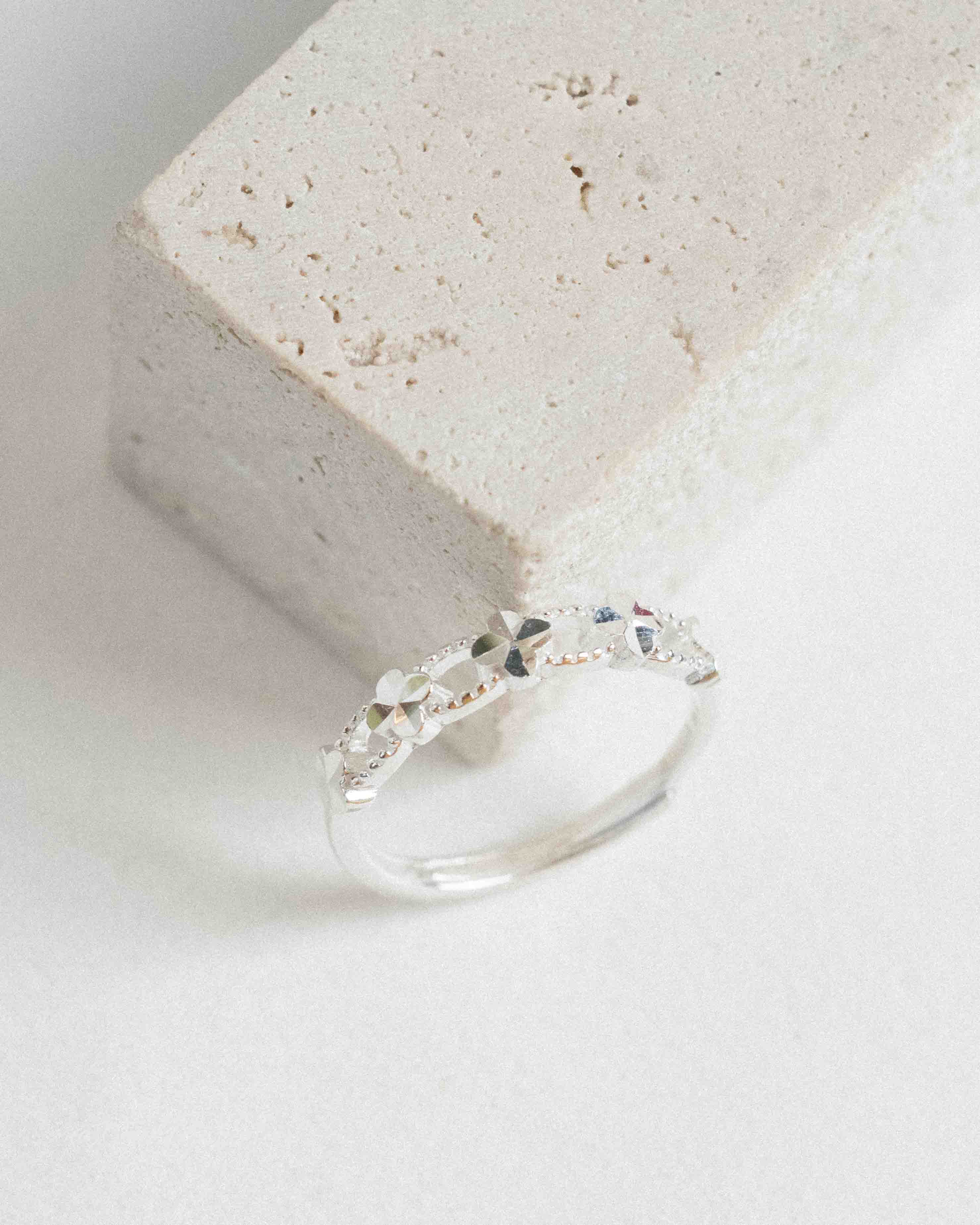 Flora Ring