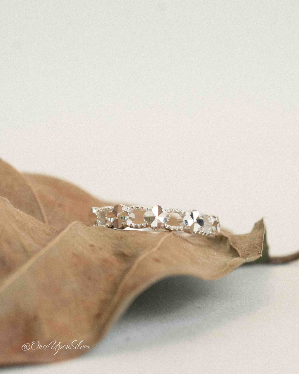 Flora Ring