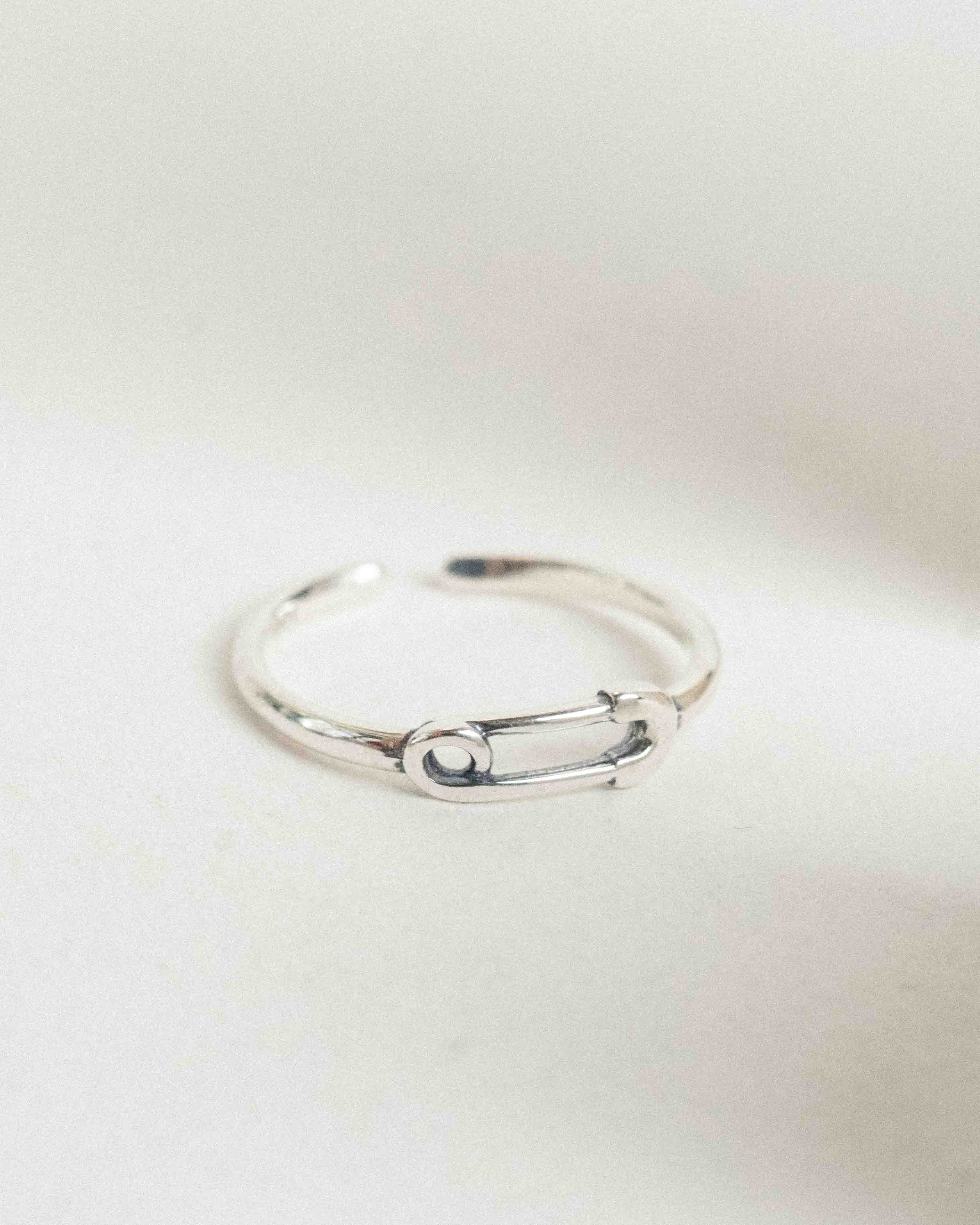 Pin Ring